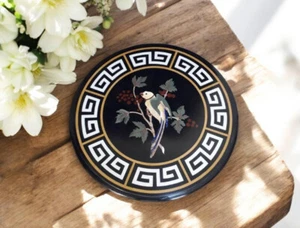 Mesa de centro de mármol negro de 18" arte con incrustaciones de loro de varias piedras para decoración de hoteles de lujo - Imagen 1 de 9