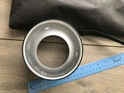 Godox Light  Shade attachment- Black fits ad600 pro - Image 1 of 4