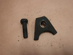 Jeep Cherokee XJ 84-86 Chevy 2.8 V6 Distributor Clamp Retainer - Bild 1 von 2