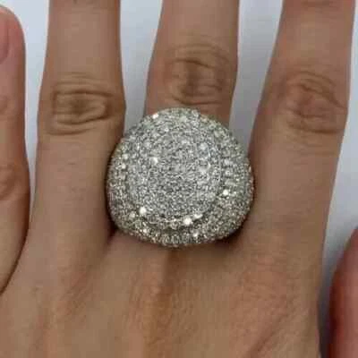 Anillo de boda redondo de 3 quilates con racimo de diamantes creado en laboratorio para hombre enchapado en oro blanco de 14 quilates Foto 1 de 4