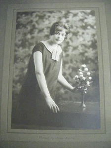 Vintage Portrait Photograph Original Photo of Woman - by Horace Dudley - 1920's - Picture 1 of 1