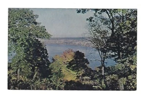 View of Peoria Lake Illinois. Grand View Drive Vintage Postcard - Picture 1 of 2