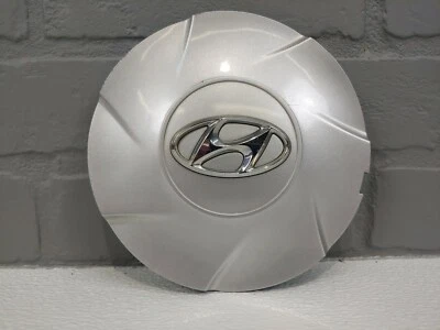 2011-2013 Hyundai Elantra tampa de cubo limitada centro de roda OEM pintado de prata - Imagem 1 de 4