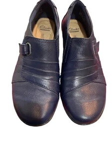 Clarks Collection Damen 8 weiche gepolsterte dunkelmarine Leder plissierte Halbschuhe #15807 - Bild 1 von 12