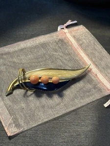 Vintage Retro Gold Tone Enamel Bead Leaf ๐ Brooch Pin Gift - Picture 1 of 5
