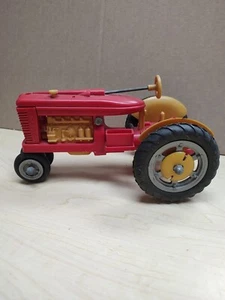 Vintage Louis Marx & Co Plastic Fix-All Diesel Tractor - Picture 1 of 15