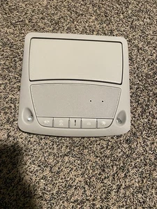 2015-2019 Nissan Murano Overhead Console Dome Map Light Lamp  OEM - Picture 1 of 4