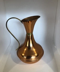 VINTAGE BRASS/COPPER LONG NECK JUG/VASE SEE PHOTOS VGC - Picture 1 of 6