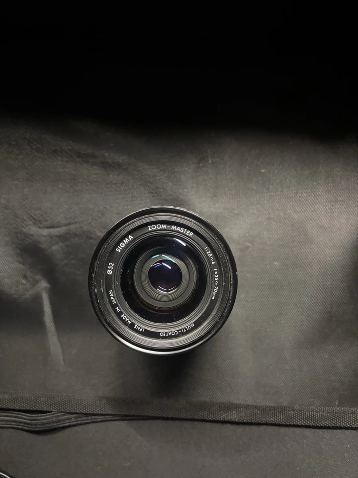 Sigma Zoom-Master 35-70mm f/2.8-4 Multi-Coated Lens - Manual Focus Zoom Lens - Image 1 of 4