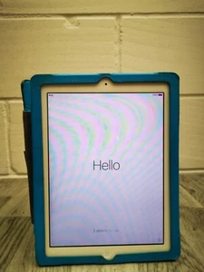 Genuine Apple iPad 2 - 16GB - White (A1395) [iPad 2,1] - Picture 1 of 8