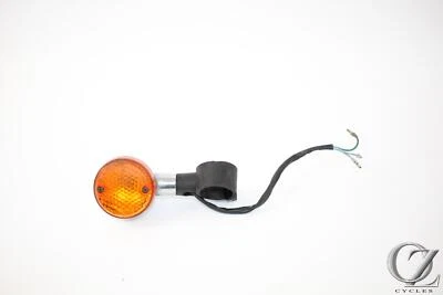 94-03 HONDA VF750 MAGNA 750 VF750C2 Front Right Turn Signal Indicator - Image 1 of 4