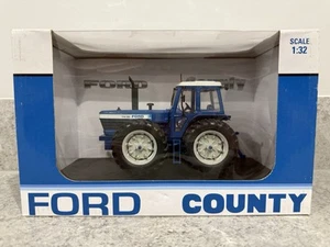 Universal Hobbies - Ford TW-30 County 1884 Tractor - UH6302 - 1:32 - Mint/New - Picture 1 of 5