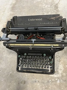 Vintage 1920s-1940s Underwood Black Typewriter Model 5 All Keys In Tact Steel - Picture 1 of 11
