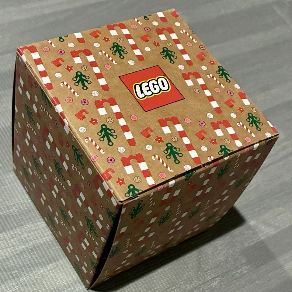 Nuevo LEGO 5008259 Juego de estampillas y tazas de galletas navideñas (retirado) Navidad  Foto 1 de 1