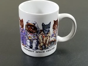 Kennedy Space Center NASA Tasse - Astronaut Katzen Design - Pride of Tails - Bild 1 von 6