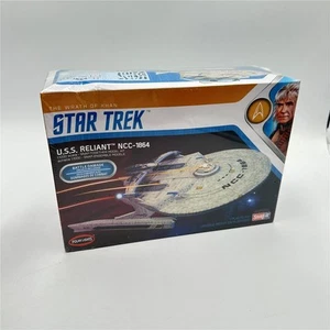 Star Trek U.S.S. Reliant NCC-1864 Model Kit w Battle Damage Decals Wrath Of Khan - Picture 1 of 1
