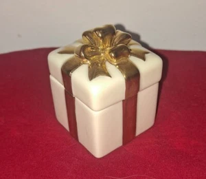 Lenox Schleife verpackt Porzellan Schmuck Ring Geschenkbox Creme Weiß & Gold (Geschenk) - Bild 1 von 5