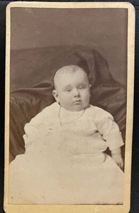 Tarjeta de visita fotográfica Boston Bald Baby CDV 1873 - Imagen 1 de 12