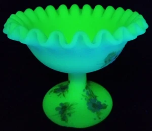 Fenton Uranium Milk Glass Hand Painted Floral Satin Custard Footed Compote Bowl - Picture 1 of 11