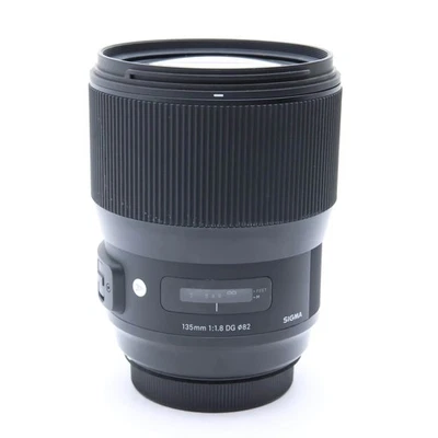 SIGMA 135mm F/1.8 DG HSM Art (for Canon EF mount) #258 - Image 1 of 4
