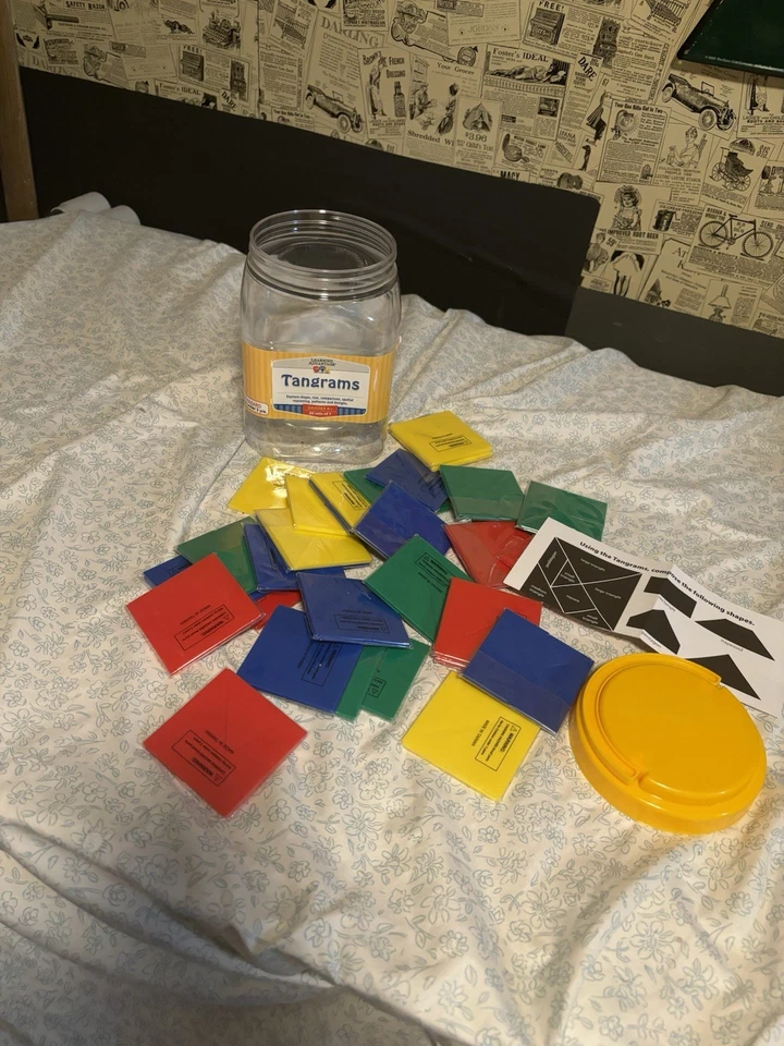 Tangram Color 30 Sets Of 7 - Image 1 of 1