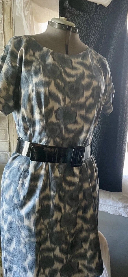 Classiques Entier Calvin Klein Two Belted Dresses US 14 Knee Length Belted Shift - Image 1 of 4