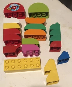 Lego Duplo Lot Of 20 Pieces Parts Pictured - Picture 1 of 3