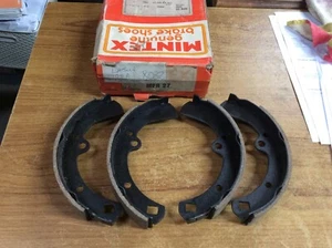 Fits  DATSUN NISSAN 120Y 1000 1200 1968 1985 MINTEX REAR BRAKE SHOES SET GBS1035 - Picture 1 of 3