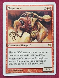 Magic The Gathering 9ª EDICIÓN MAGNIVORE tarjeta roja Magic The Gathering - Imagen 1 de 2