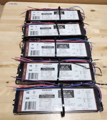 (Qty 5) Advance LED Drivers XJ180C125V200PSF2 Xitanium 180W/150W 277-480 - Image 1 of 4