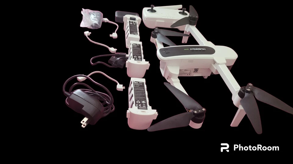 Hubsan H117S Zino Ultra HD 4K Quadcopter with 3 batteries/carrying case- White - Image 1 of 4