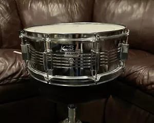 CB Percussion MX Series 5.5x14 snare chrome with STAND - Picture 1 of 7