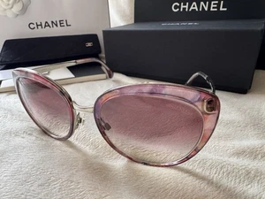 CHANEL Sunglasses AUTHENTIC 4208 CH4208 Pink Silver VINTAGE Large Cat Eye - Picture 1 of 10