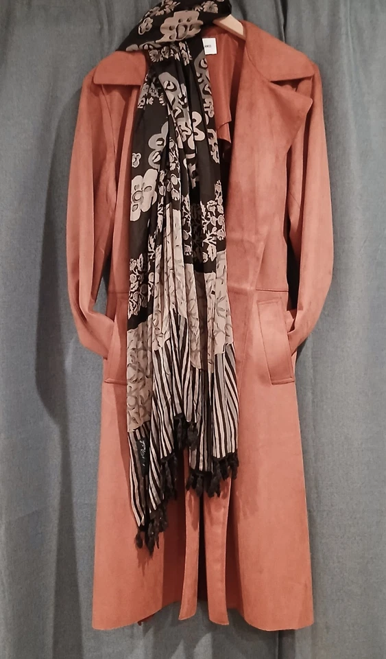 Gabardina larga Elizabeth&James GRANDE cinturón de gamuza sintética naranja óxido nueva sin etiquetas Foto 1 de 4