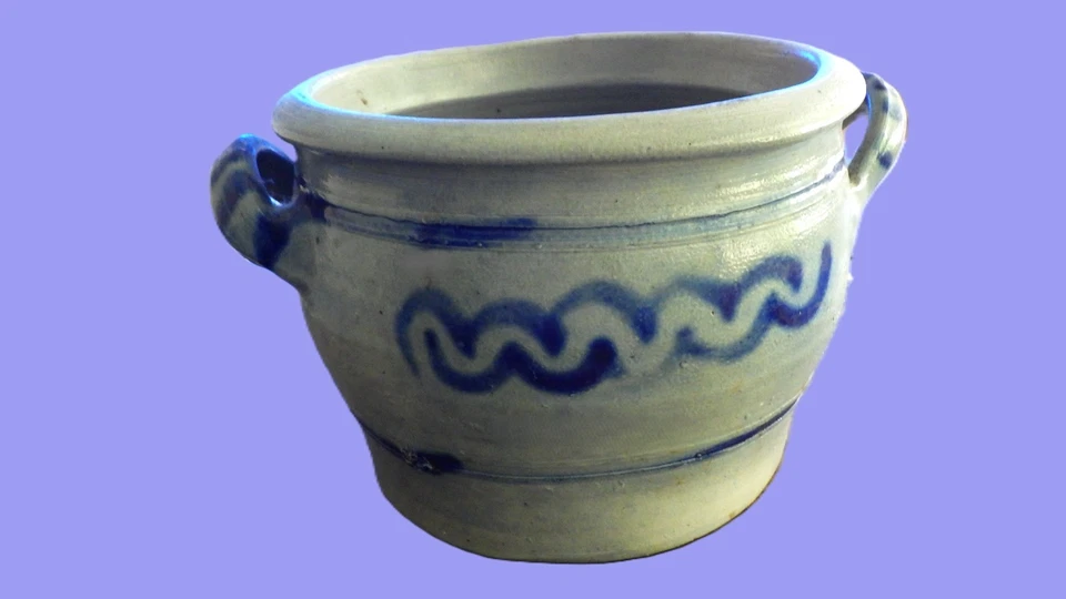 Vasija antigua de cobalto de gres gris esmaltado con sal del siglo XIX 2 asas - marcada 2 1/2 P Foto 1 de 4