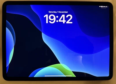 Boxed Apple iPad Pro 11" 2nd Gen 2020 Space Grey Wifi 128GB A2228 MY232B/A - Image 1 of 4