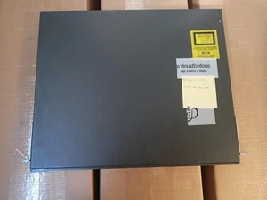 SWITCH Cisco Catalyst 3750 WS-c3750-48Ts-s 48 x 10/100/1000 (PoE) + 4 x Gb SFP - Imagen 1 de 3