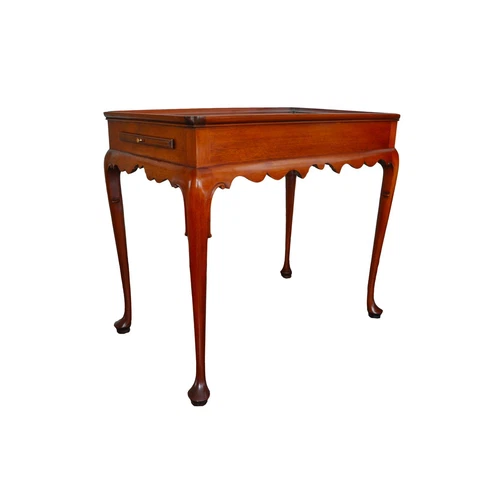 BAKER Colonial Williamsburg Tea Table  (RARE!!) Cover