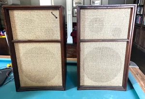 Two  2  wharfedale W60 speakers  vintage  used - Picture 1 of 16