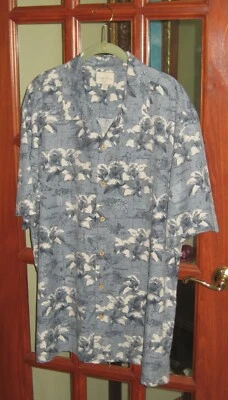 Men's Extra Large Trader Bay Hawaiian Camp Aloha Shirt Island Floral Pattern - Image 1 of 4