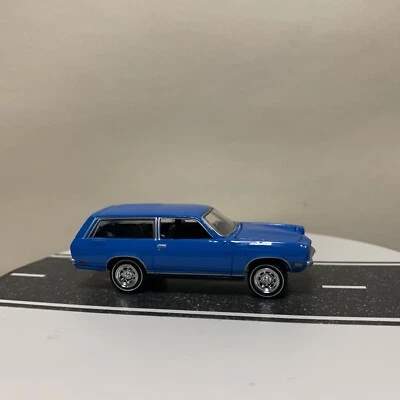 Johnny Lightning Classic Gold Collection 1972 Chevy Vega Wagon Blue - 1:64 NM - Image 1 of 4