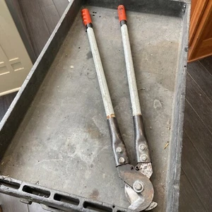 ENSELY 32" HEAVY DUTY CABLE CUTTER - Picture 1 of 4