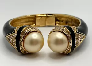 Vintage Unsigned Ciner Faux Pearl Black Enamel Rhinestone Gold Tone Bracelet - Picture 1 of 24
