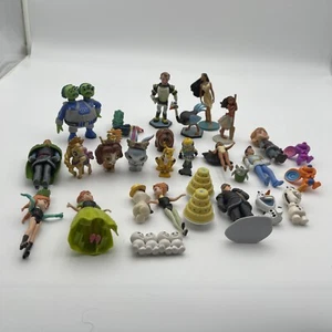DISNEY PRINCESS FIGURE MIXED TOY FIGURE LOT 25+ Figures, Mostly Pvc - Picture 1 of 15