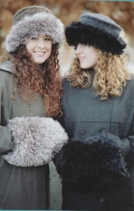 Fiber Trends Knitting Pattern AC56 Felt Hat & Muff - Winter in the City - Picture 1 of 2
