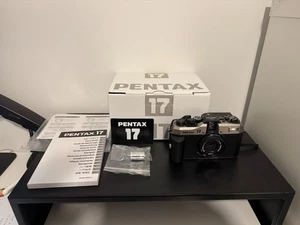 Pentax 17 Half-Frame Camera Near Mint - Original Box + warranty + lens filter - Picture 1 of 5
