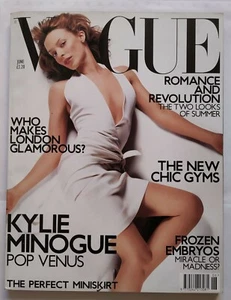 Kylie Minogue Revista "Vogue" UK Junio 2001 - Foto 1 di 2