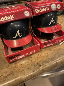 2 Greg Maddux Signed 90s Atlanta Braves Riddell Micro Helmet In Box Rare ! - Picture 1 of 5