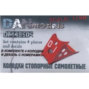 Dan Models 48505 Scale 1:48 Aircraft Chocks #3, 4 PCS+Decal Retaining Pad Set №3 - Picture 1 of 6