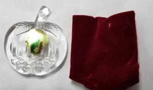 Waterford Crystal 2015 Annual Mini Apple Ornament with Enhancer Boxed # 40005063 - Picture 1 of 5
